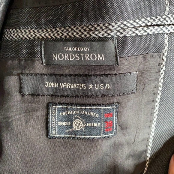 John Varvatos Dark Gray Men's Blazer Size 38R - Picture 7 of 10